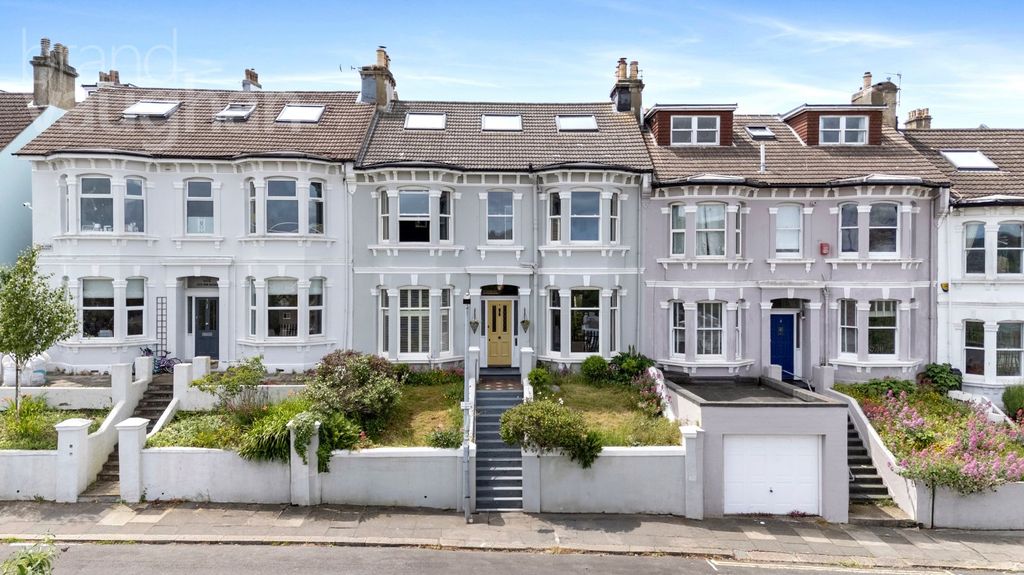 Property photo 1 of 60 Picture No. 65