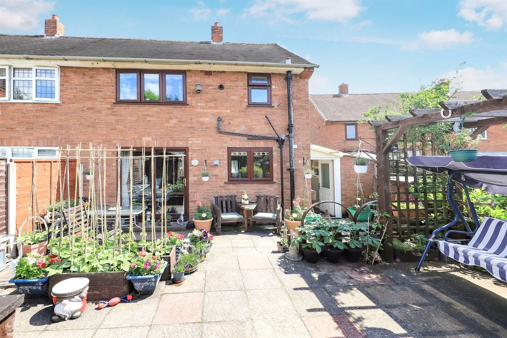 Property photo 2 of 14