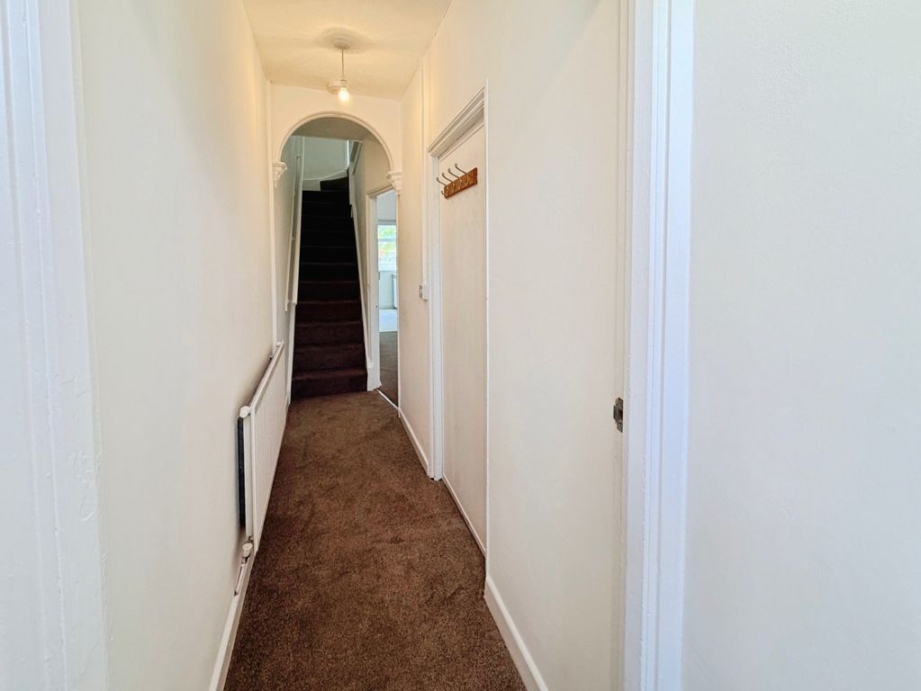 Property photo 2 of 24 5127165