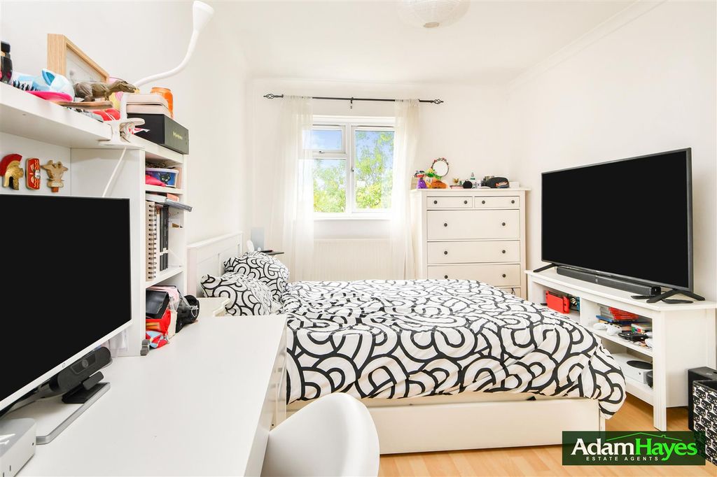 Property photo 3 of 6 Dsc_8997.Jpg