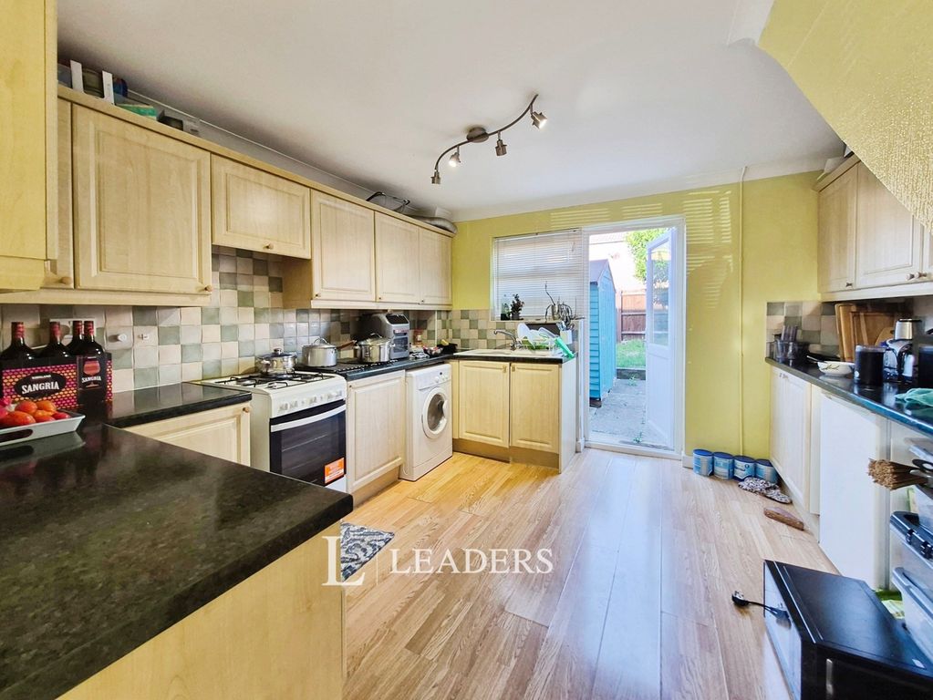 Property photo 2 of 11 Pbox-Img.Jpg