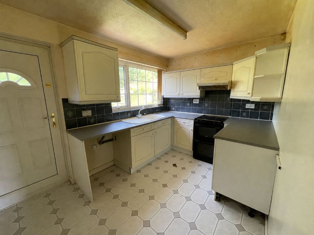 Property photo 3 of 10 Image 3
