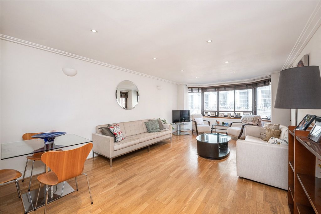 Property photo 2 of 11 Open Plan Reception