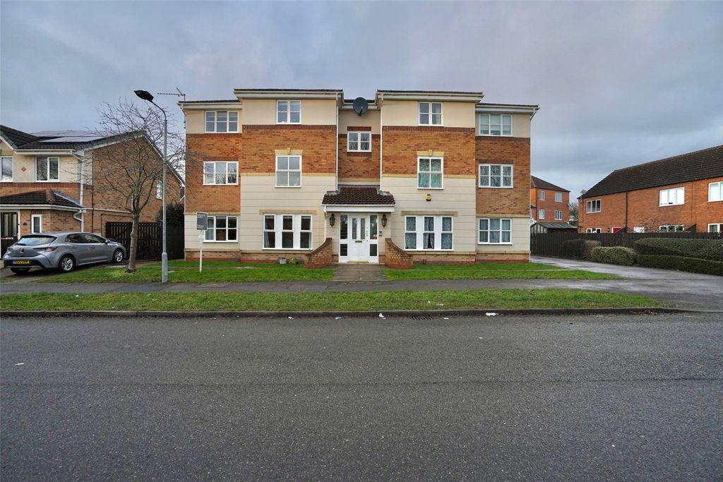 Property photo 1 of 10 Front