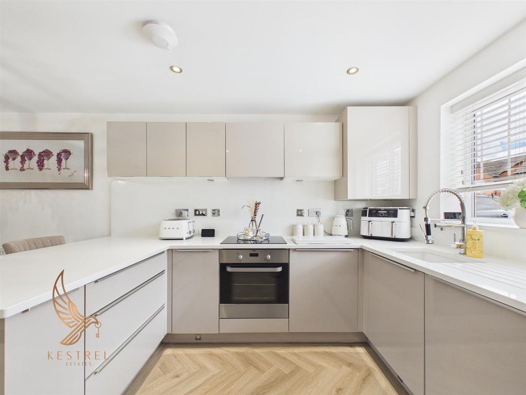 Property photo 2 of 36 8.Jpg