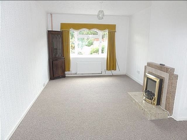 Property photo 2 of 11 33 Chelmarsh (10)