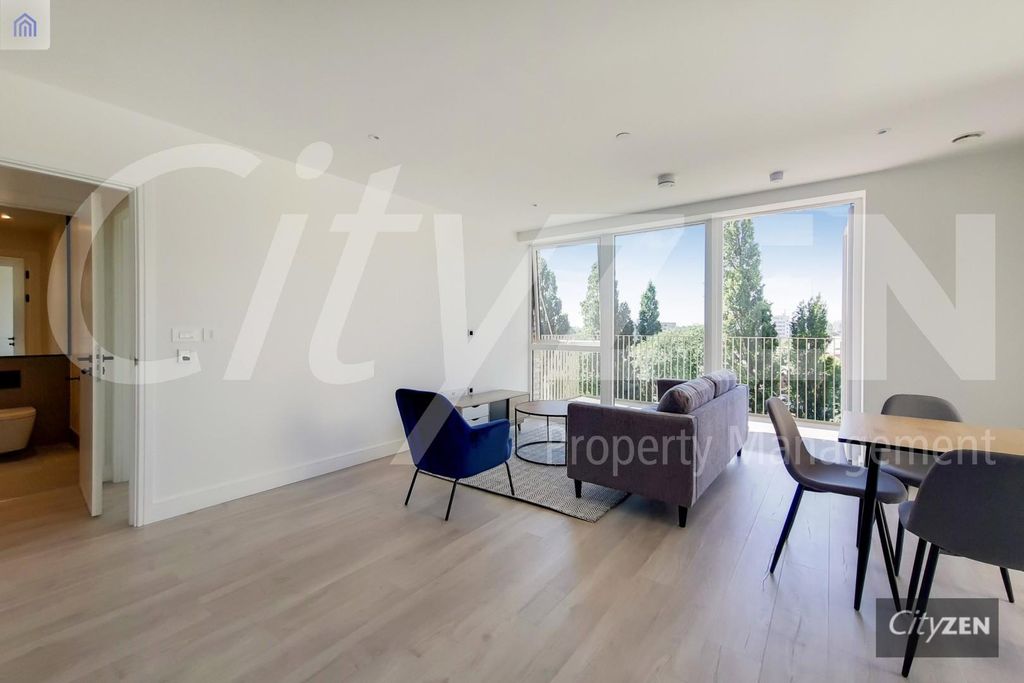 Property photo 1 of 15 Reception Room