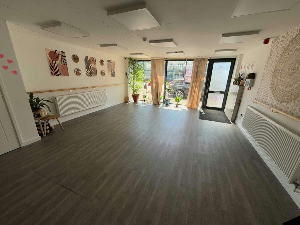 Property photo 2 of 7 Img_0415.Jpg