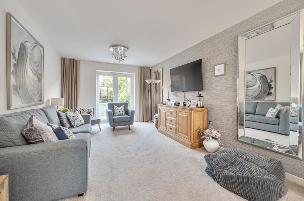 Property photo 2 of 23 1395412-11-695Bdea425A0d.Jpg