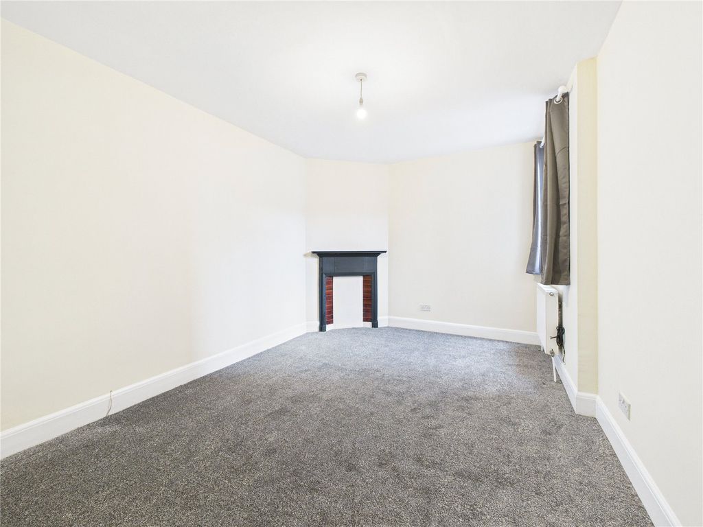 Property photo 1 of 6 Picture No. 07