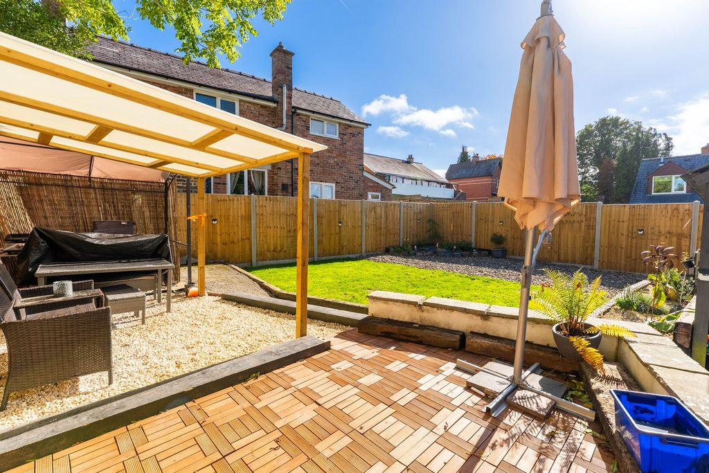 Property photo 2 of 45