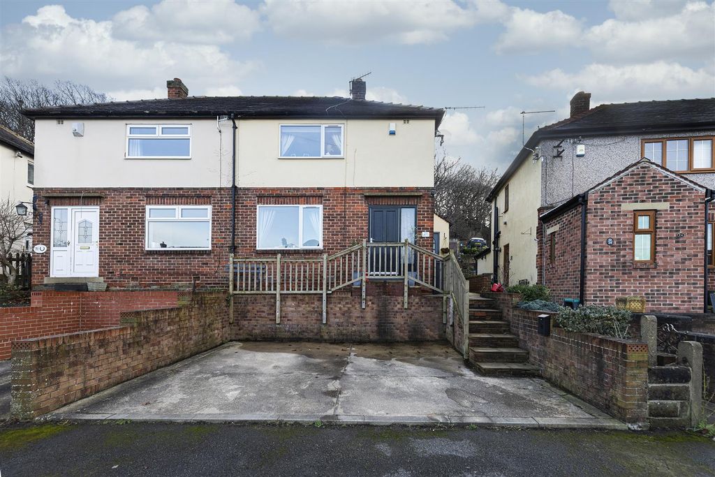 Property photo 1 of 34