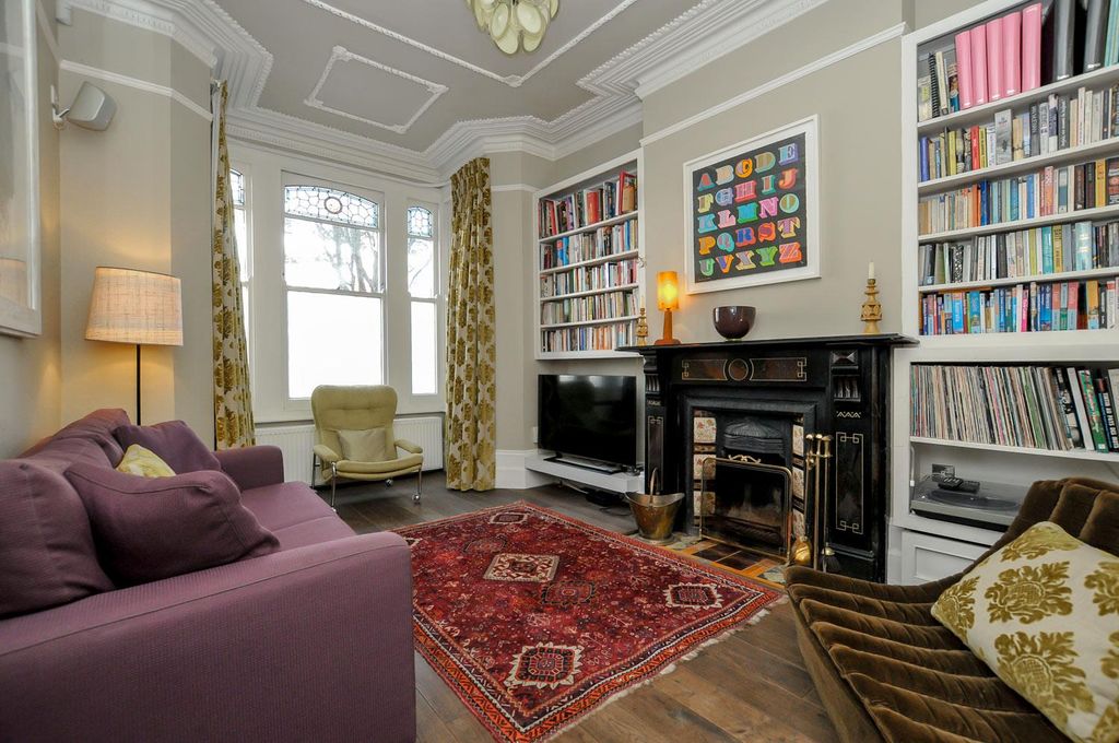 Property photo 2 of 21 10A.Jpg