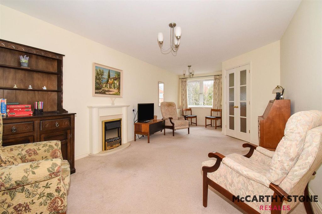 Property photo 2 of 12 15.Jpg
