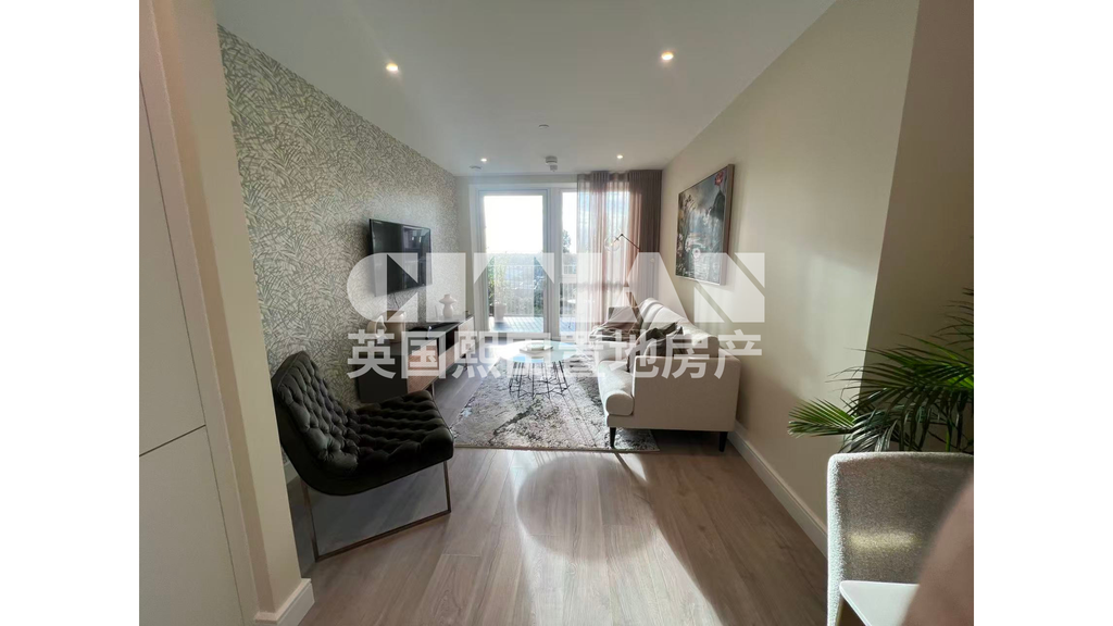 Property photo 3 of 10