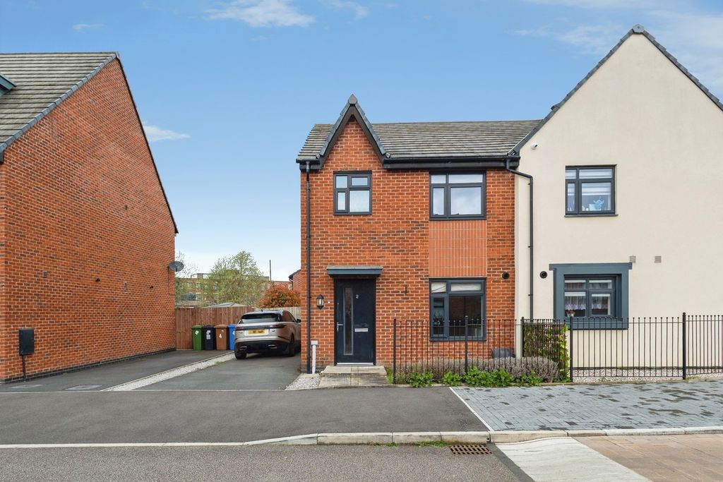 Property photo 1 of 23 Pbox-Img.Jpg