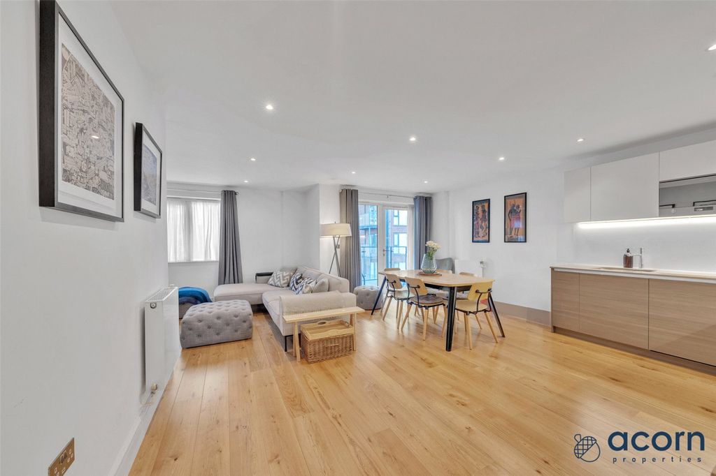 Property photo 3 of 14 Picture No. 10