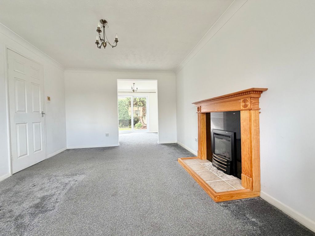 Property photo 3 of 9 Picture No. 01