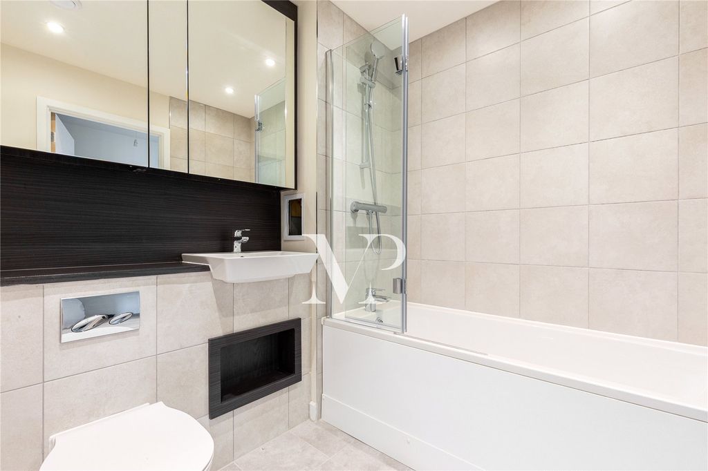 Property photo 2 of 10 Picture No. 05