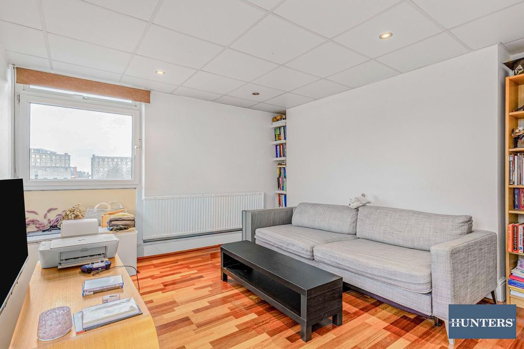 Property photo 3 of 9 d.Jpg