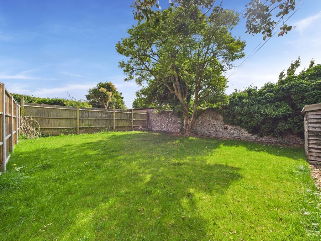 Property photo 2 of 9 Cam03519G0-Pr0301-Still009