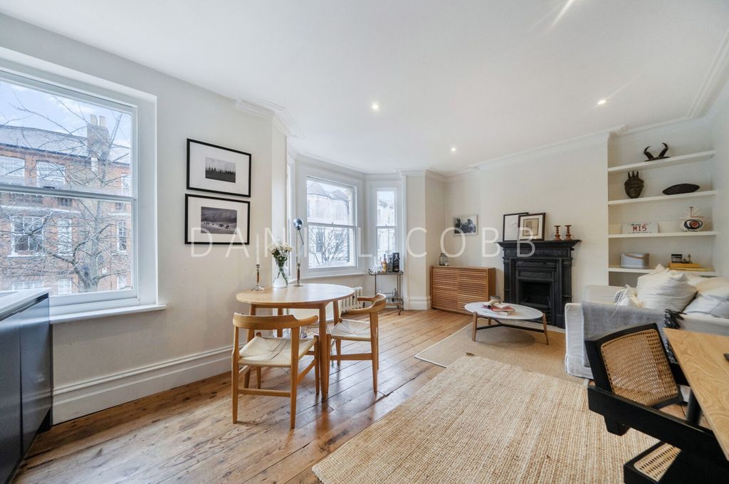 Property photo 3 of 13