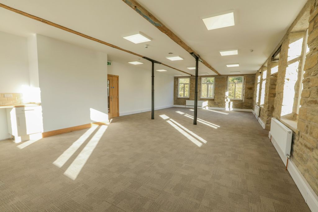 Property photo 3 of 7 Mr41.Jpg