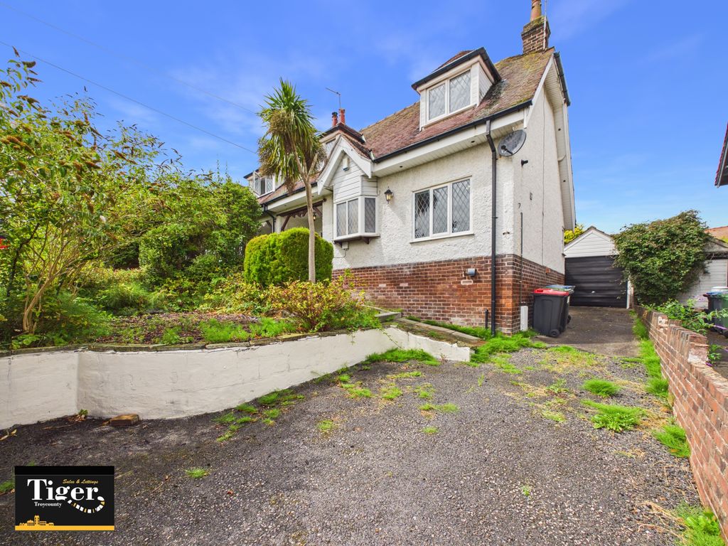 Property photo 1 of 32 Cam03440G0-Pr0658-Still041