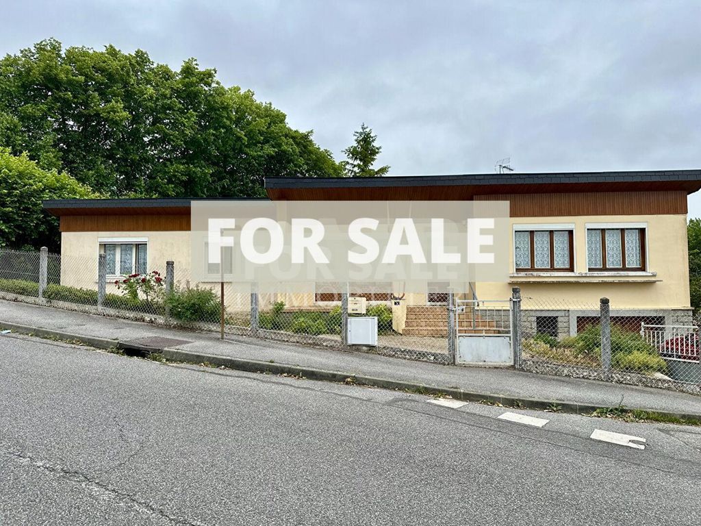 Property photo 1 of 11