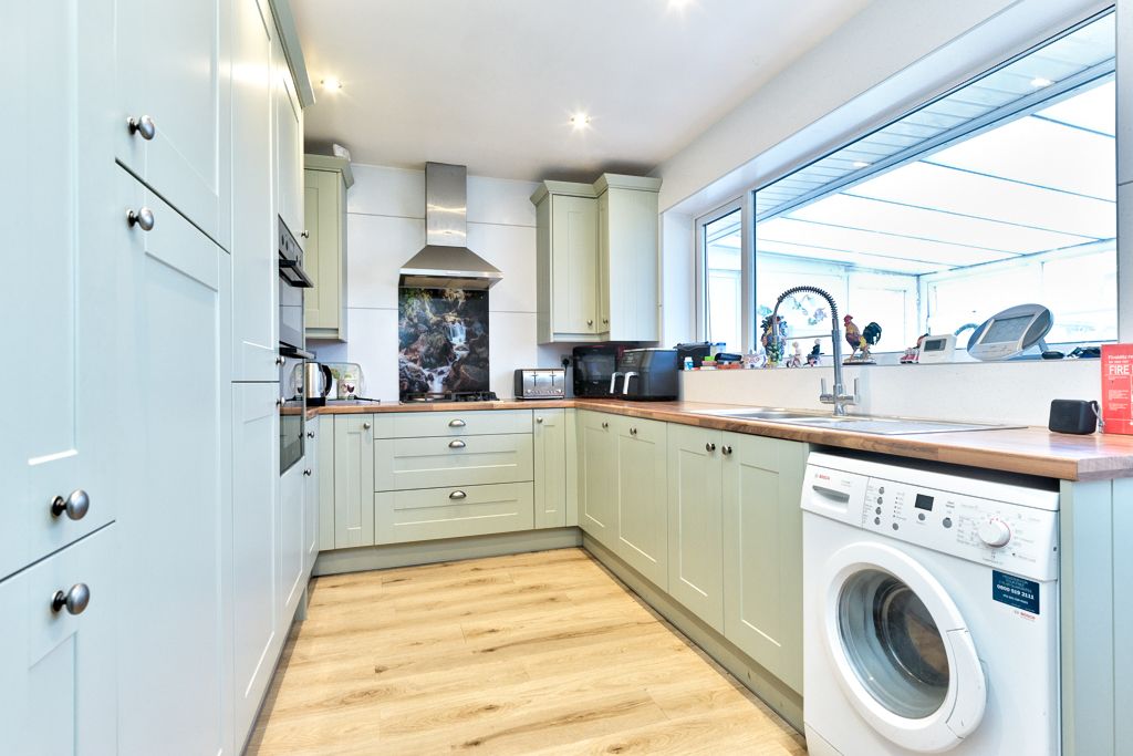 Property photo 3 of 19 Job_8203_Prv_4_Prv_5_Prv_Balancer