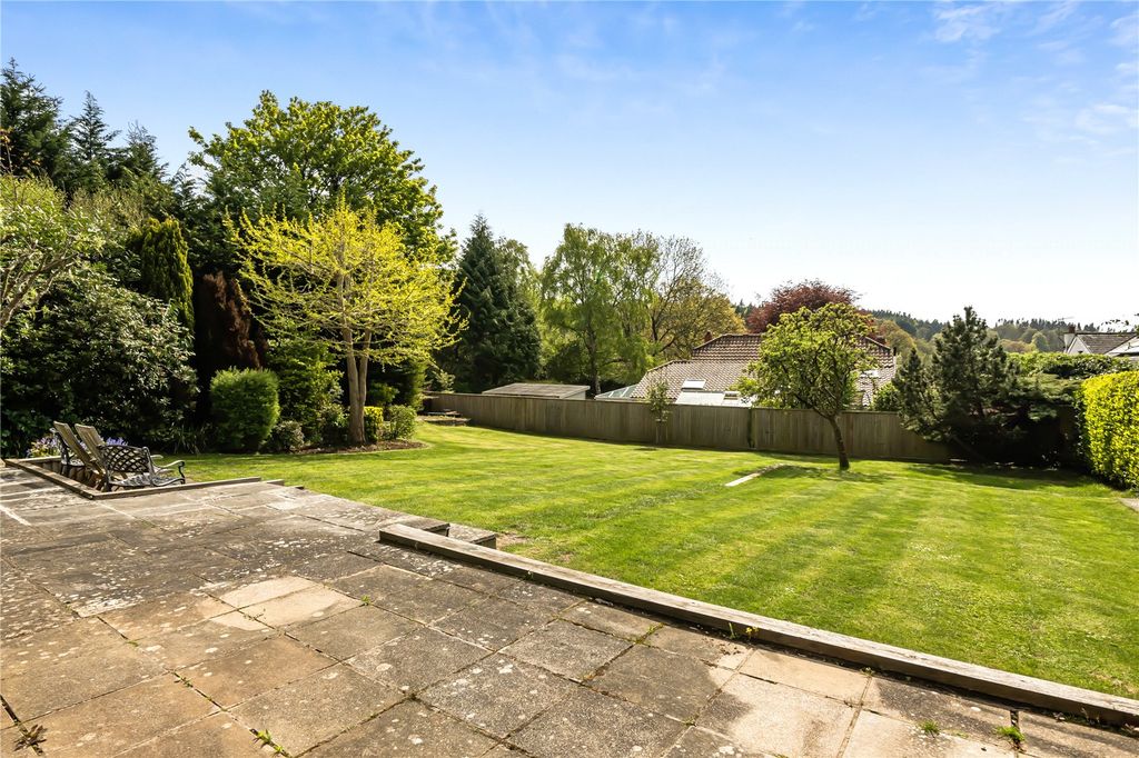 Property photo 2 of 41 Picture No. 12