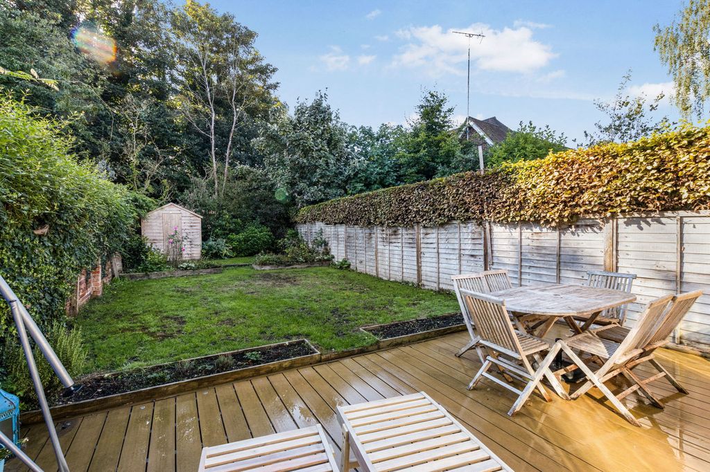 Property photo 3 of 17