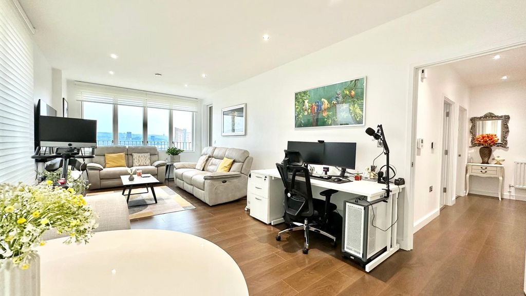 Property photo 2 of 18 Picture No. 07