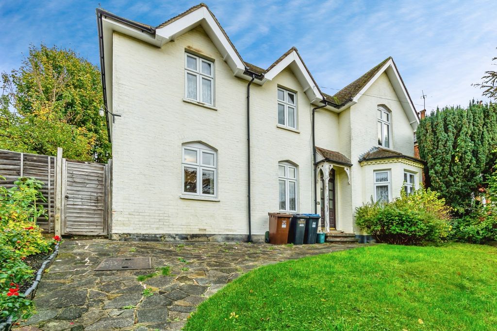 Property photo 1 of 18 Photo