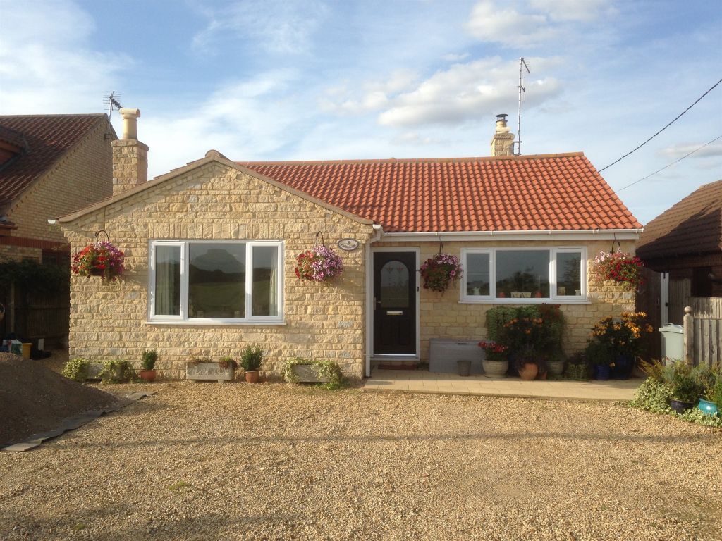 Property photo 1 of 27