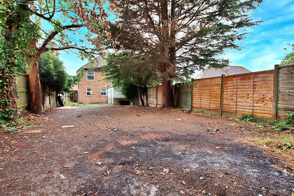 Property photo 1 of 5 Img_7444.Jpg