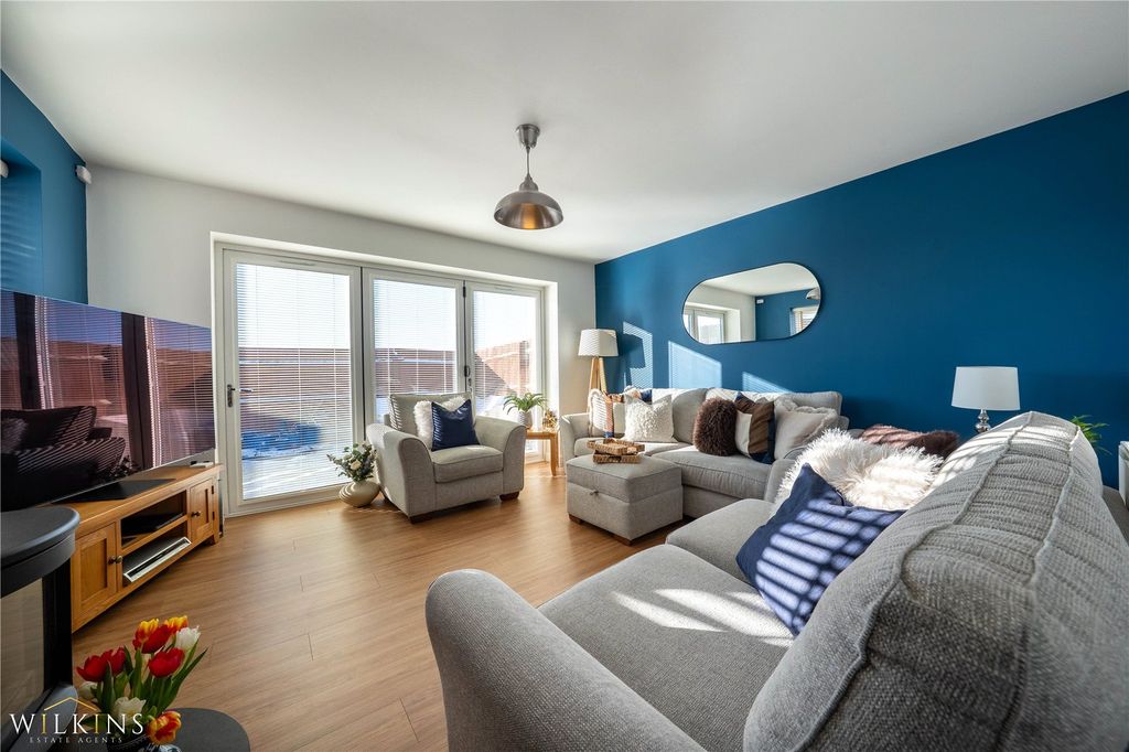 Property photo 2 of 28 Picture No. 47