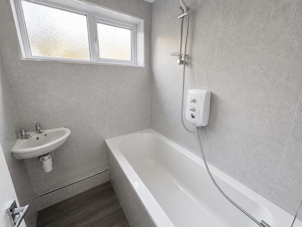 Property photo 3 of 6 Bec532d1-729c-4c02-A10E-7c96E6B375d4.Png