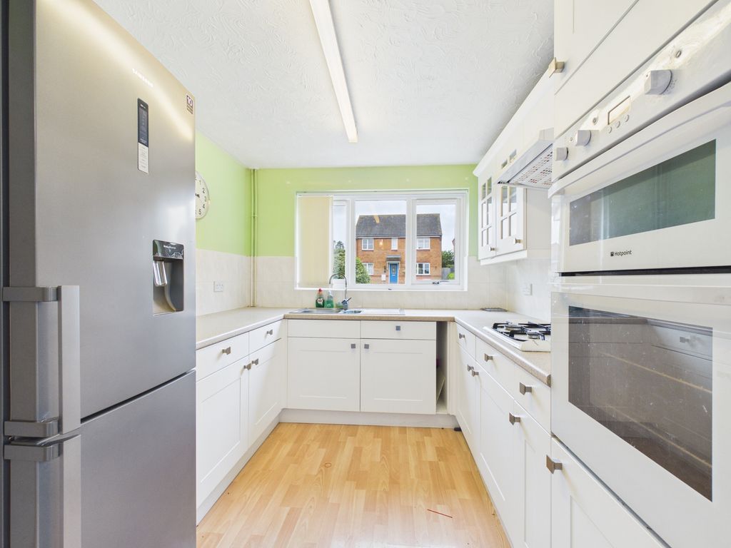 Property photo 2 of 17