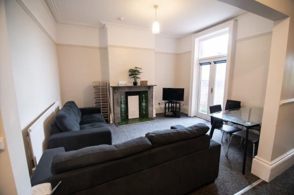 Property photo 1 of 18 1.Png