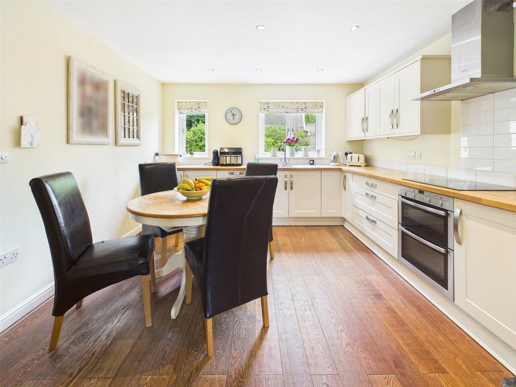 Property photo 3 of 17 Picture No. 04