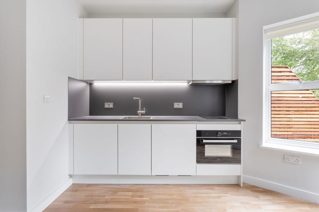 Property photo 1 of 9 Kitchen (Example)