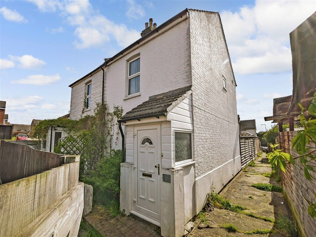 Property photo 1 of 13 External Front