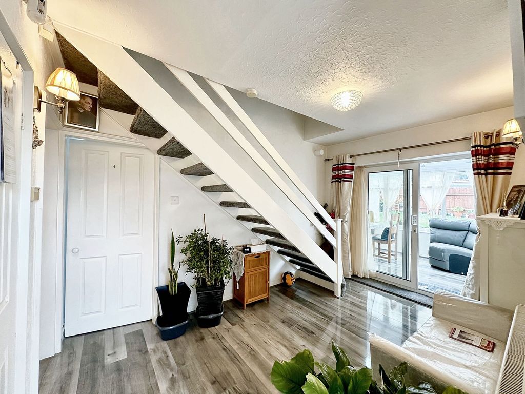 Property photo 2 of 12 Reception Room