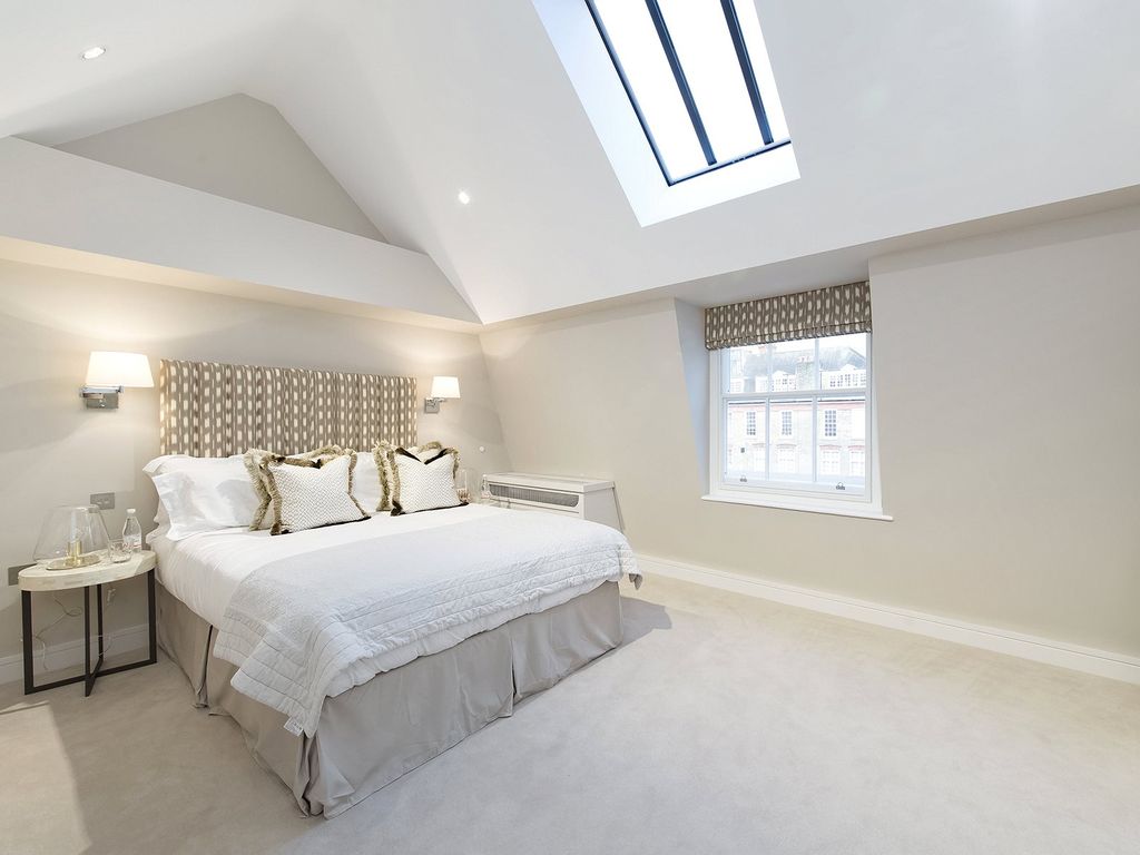 Property photo 3 of 10 King Street