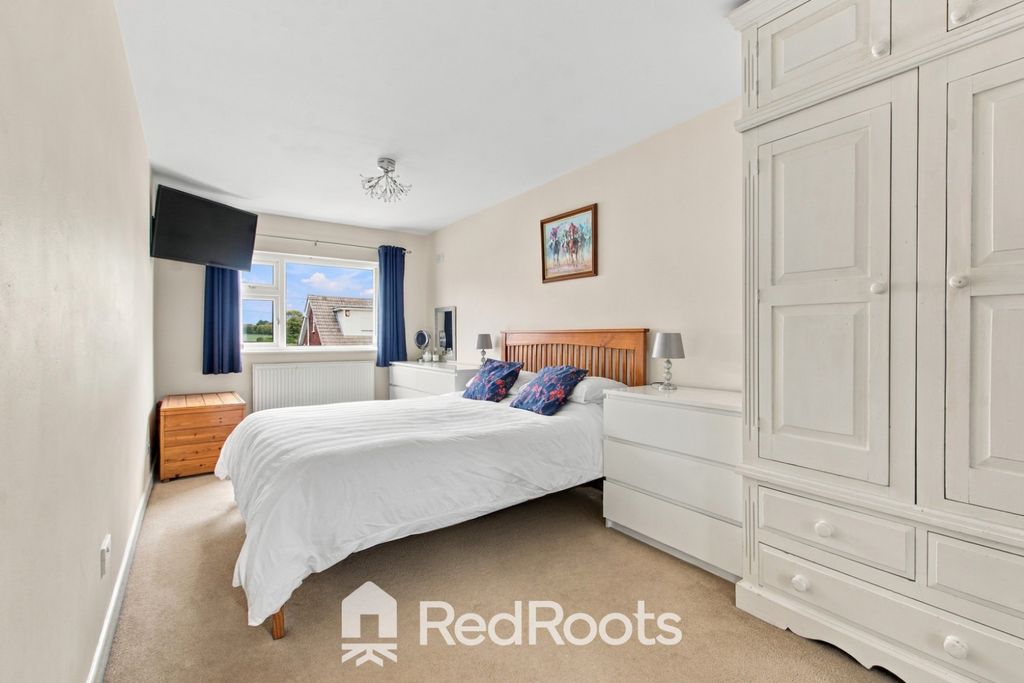 Property photo 2 of 30 5085453
