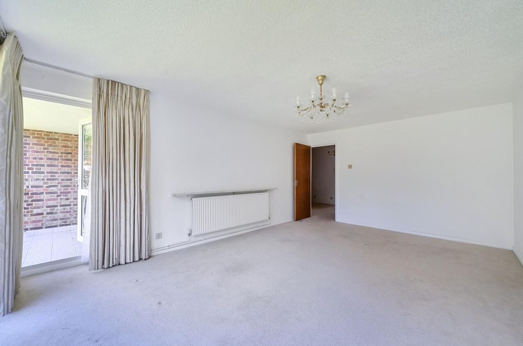 Property photo 3 of 14 Davidson Frost-Wellings, Dfw, Bickley Court, Stanm
