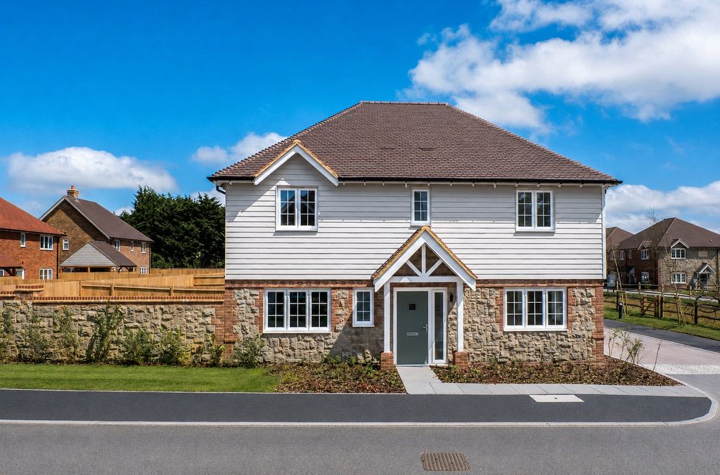 Property photo 1 of 16 The Heaverham