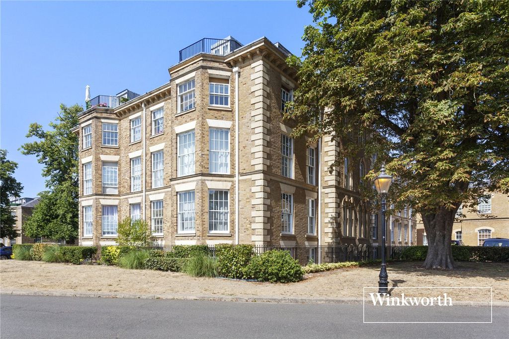 Princess Park Manor Royal Drive Friern Barnet London N11 2 Bed Flat 