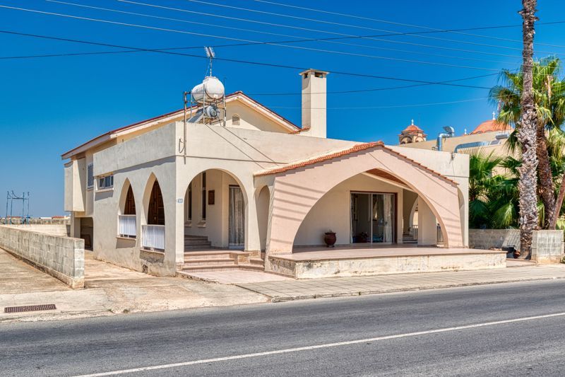 Property photo 1 of 21 Front Of The...